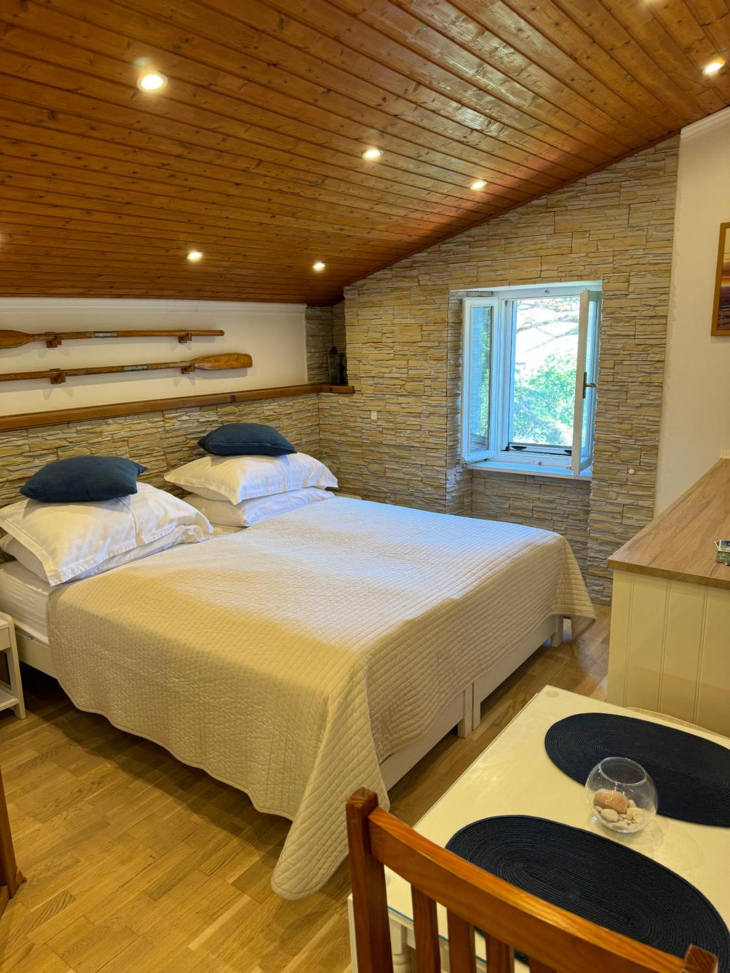 Studio Lorena Mali Lošinj Extérieur photo